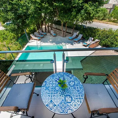 Gold 1 דירה מליני